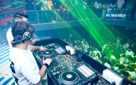 Discover The Best Night Club in Delhi: Cafe Underpass Transforms the Capital’s Nightlife