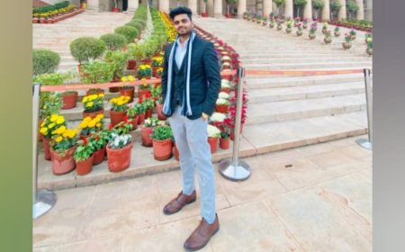 “From Labourer to Mentor” – A Real Story of Struggles, Survival & Self-Belief